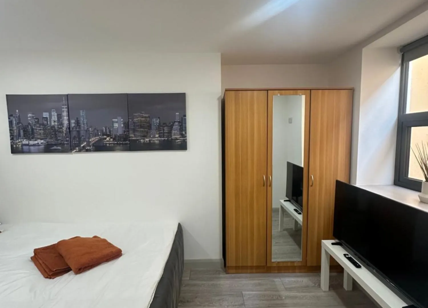 New Build Cozy Studio Flat In Central London!!4 Apartament Londyn
